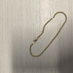 Jewelers Special.  Damaged 10k Ice Link Bracelet. 2mm 9 Inch