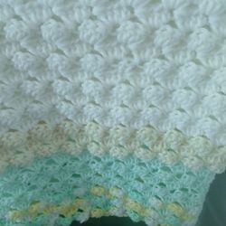 Neutral- Unisex  baby Blanket,  hat and booties