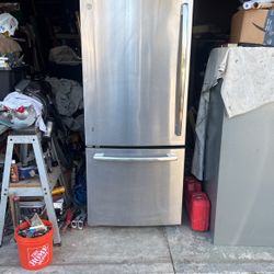 Ge Fridge 
