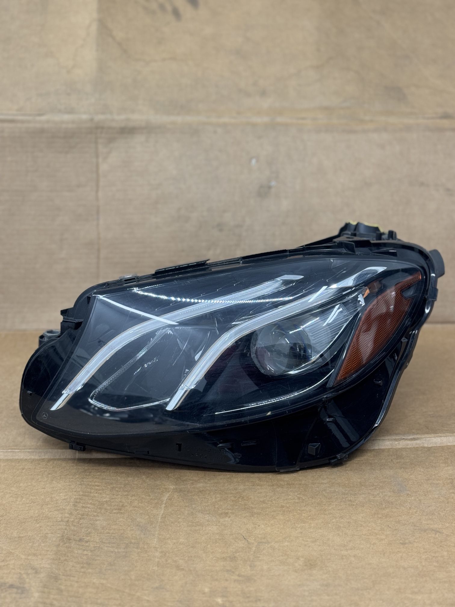 2017-2019 MERCEDES-BENZ E-CLASS FRONT LEFT DRIVER LED HEADLIGHT OEM USED