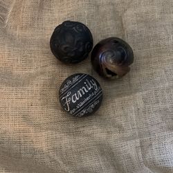 Decor orbs ( set of 3 )