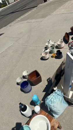 Plant pots