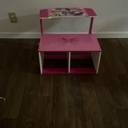 Minnie Mouse Kids Activity Bench, Working Conditions Nice And Clean
