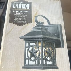 Laredo Outdoor Wall Lantern