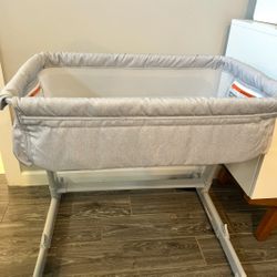 Bassinet 