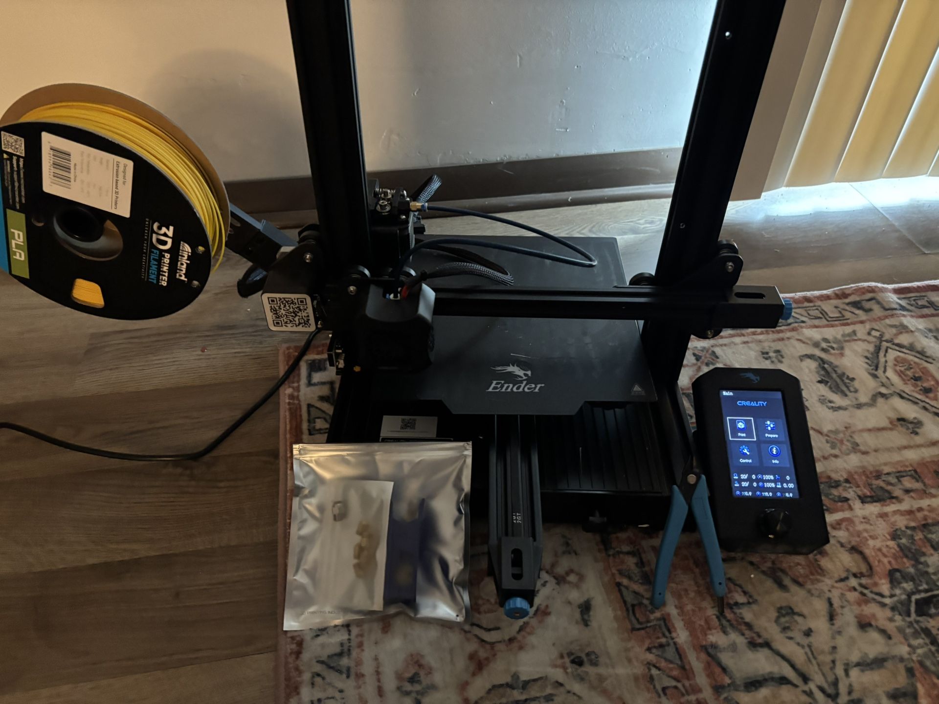 Ended 3 V2 With Tools, PLA + Magnetic And Glass Plate