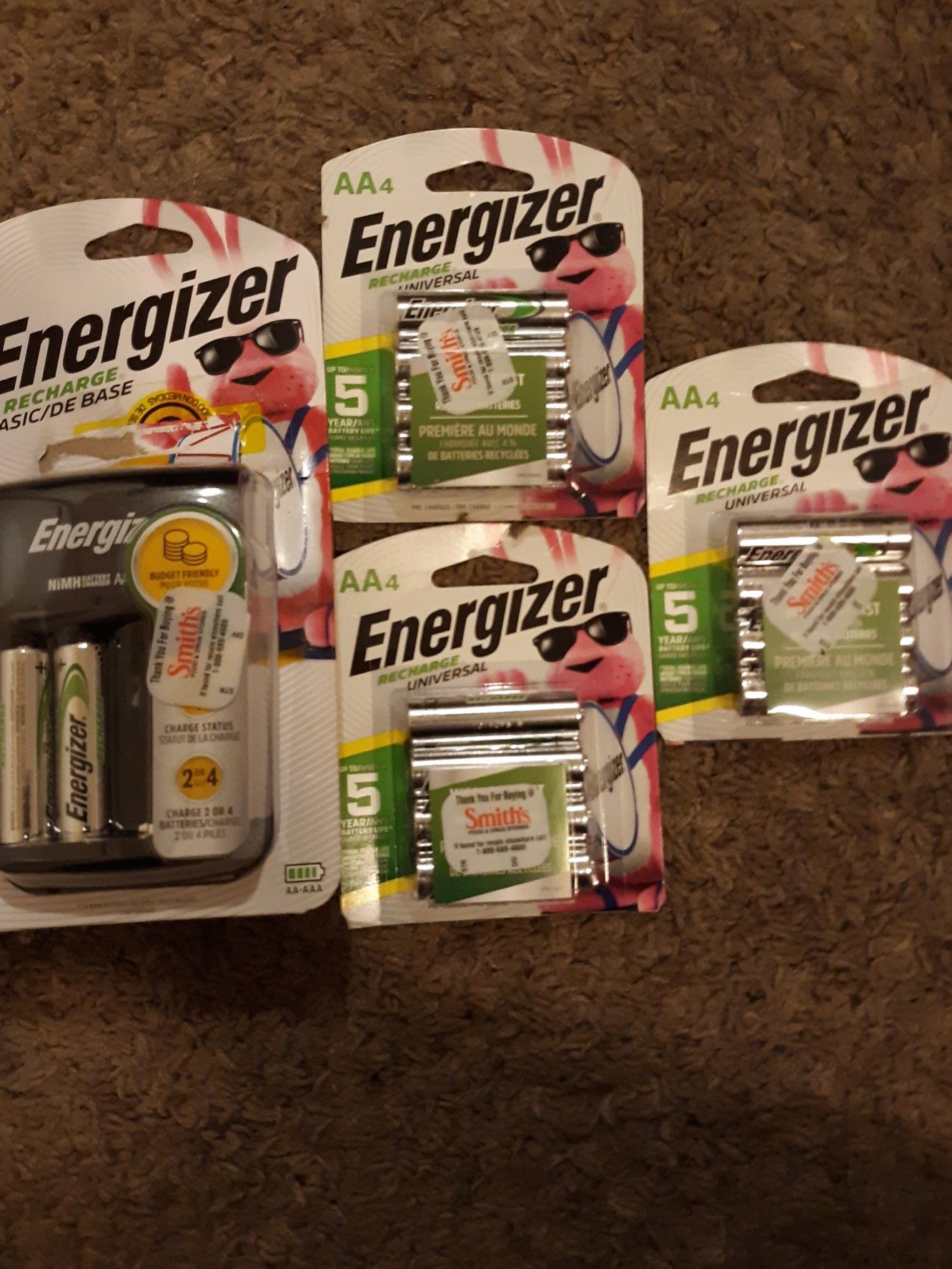 Energizer Recharger + 3 Packs of 4 AA Rechargeable Batteries