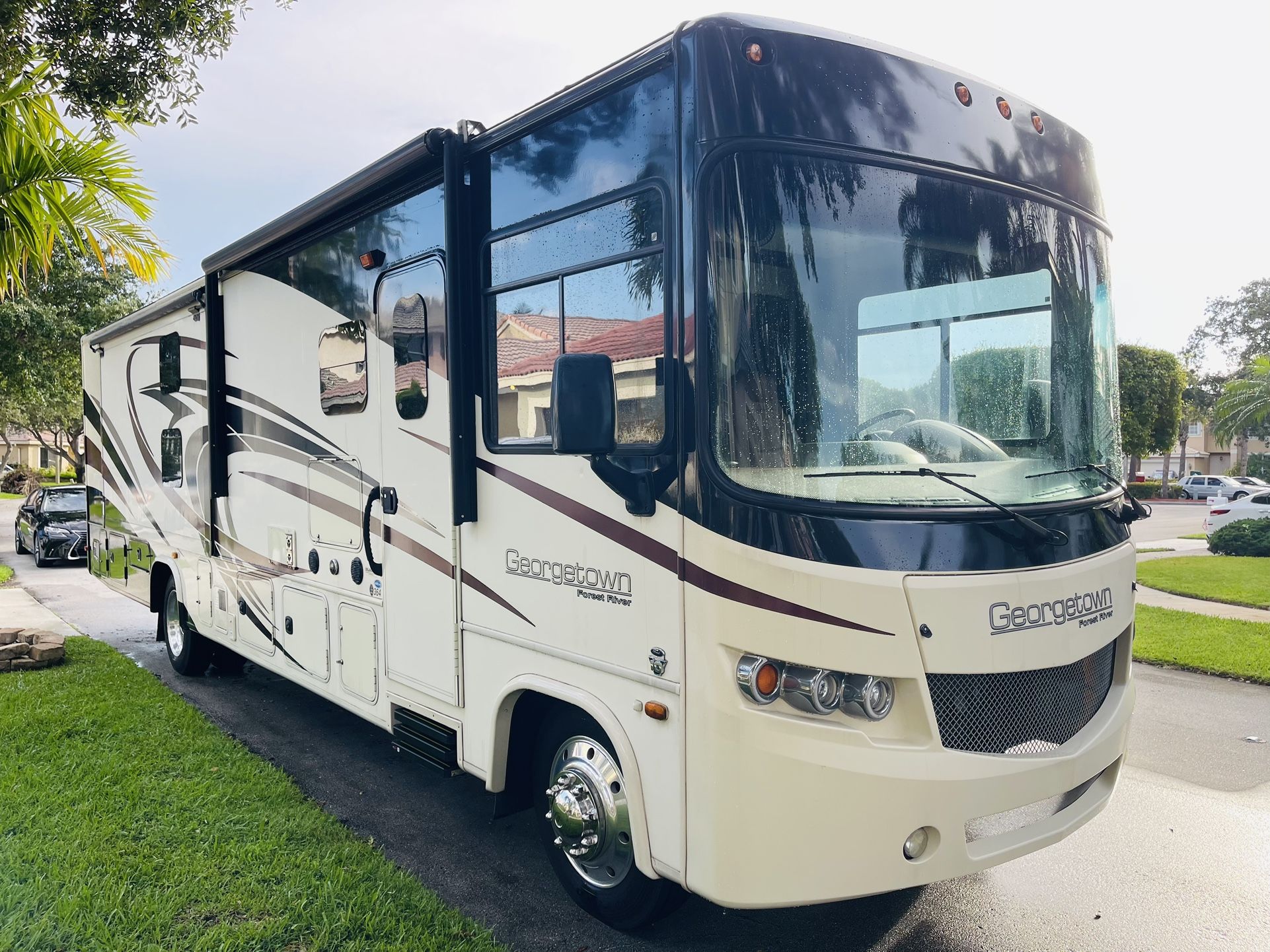 2017 Forest River Georgetown 364TS for Sale in Pembroke Pines, FL - OfferUp