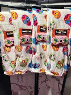 New With Tags Halloween Blankets 2 Piece Set Individual and Wholesale Options