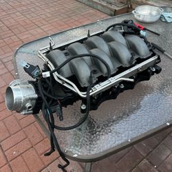 2018 mustang 5.0 Intake Manifold