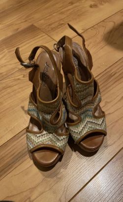 Lucky Brand wedges