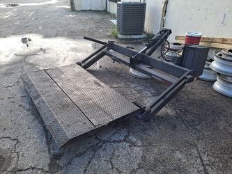 Tuck Under Maxon Gate