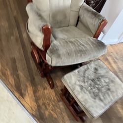 FREE Glider And Ottoman