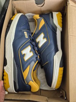 New Balance 550 Size 9.5