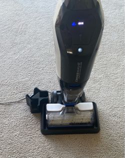 Bissell CrossWave Cordless Wet-Dry Vacuum - Excellent Condition Used Once