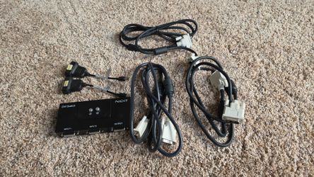 NEXT DVI Switch with Cables