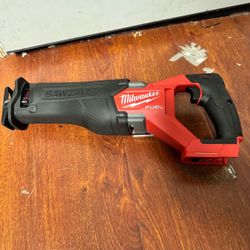 Milwaukee M18 FUEL GEN-2 18V Lithium-lon Brushless Cordless SAWZALL Reciprocating Saw (Tool-Only)