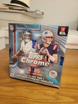2025 Topps Chrome NFL MEGA Trading Cards Box