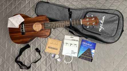 Mq&Kun Concert Ukulele, 23 inch Mahogany Ukulele Bundle, Small Hawaiian Guitar f