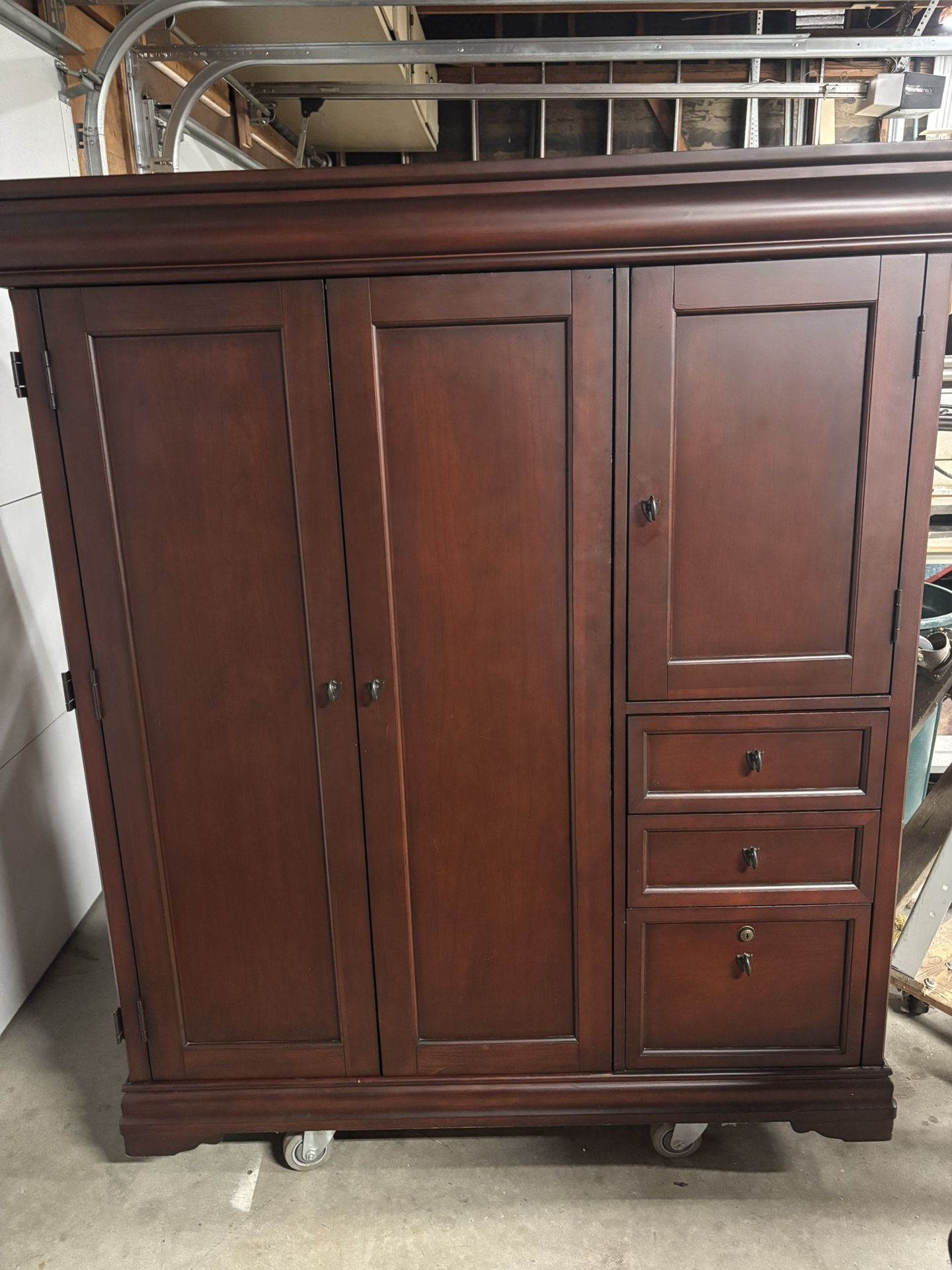 Beautiful cherrywood finish Desk/computer station