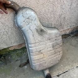 OEM 2020 Chevy Malibú Muffler