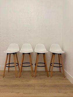Bar Stools/Bar Chairs (Set of 4)