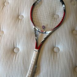 Wilson Steam BLX 105S Spin Amplifeel 360 Tennis Racquet