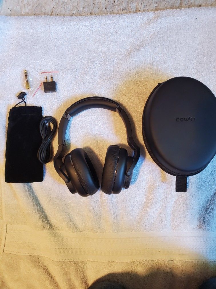 Cowin Bluetooth Headphones