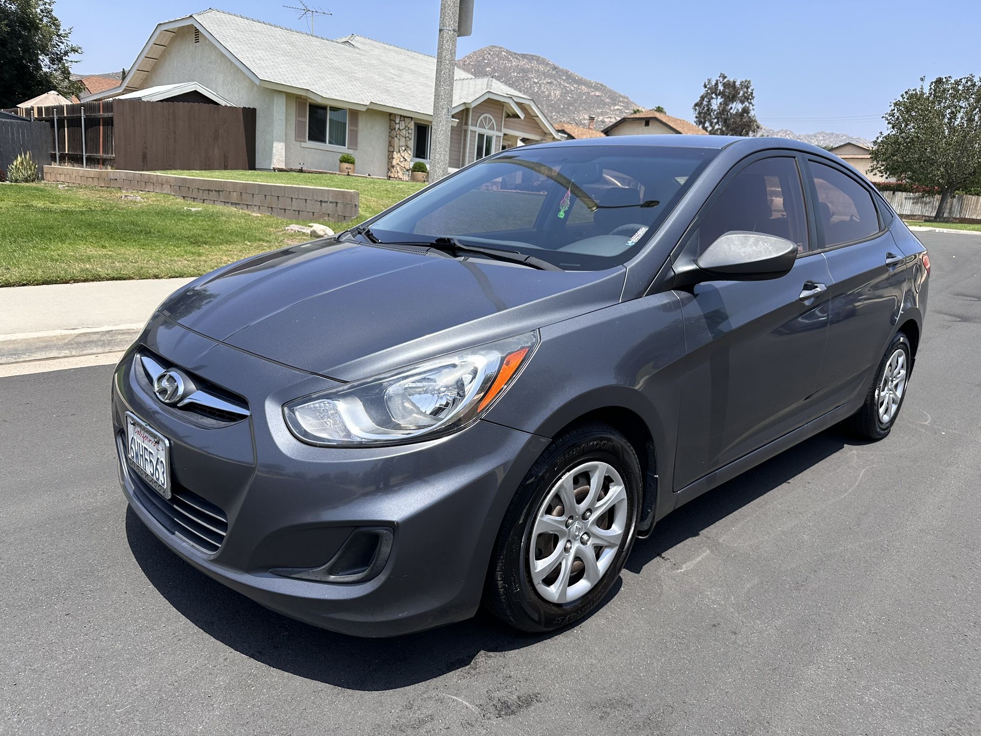2012 Hyundai Accent