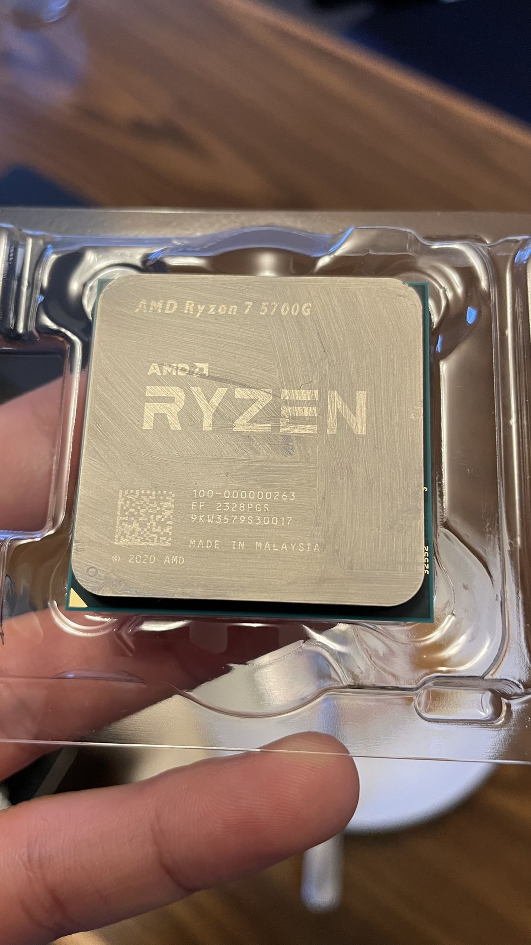 AMD Ryzen™ 5700G Core, 16 Thread Desktop Processor with Radeon