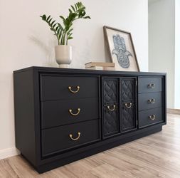 Professional Restored Credenza / Buffet By Burlington House
70”L x 19”W x 30.5”H