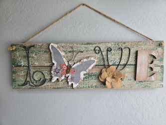 Rustic Farmhouse "Love" Decor