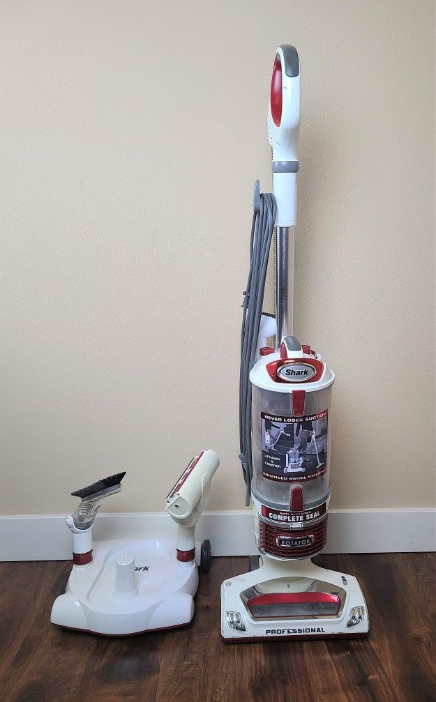Shark NV501 Rotator Professional Upright Vacuum