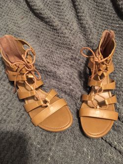 American eagle sandal