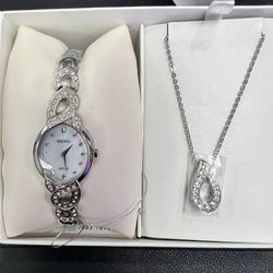 ✨ Seiko Women’s Solar Watch & Necklace Gift Set – Brand New in Box 