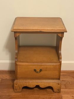 Night stand
