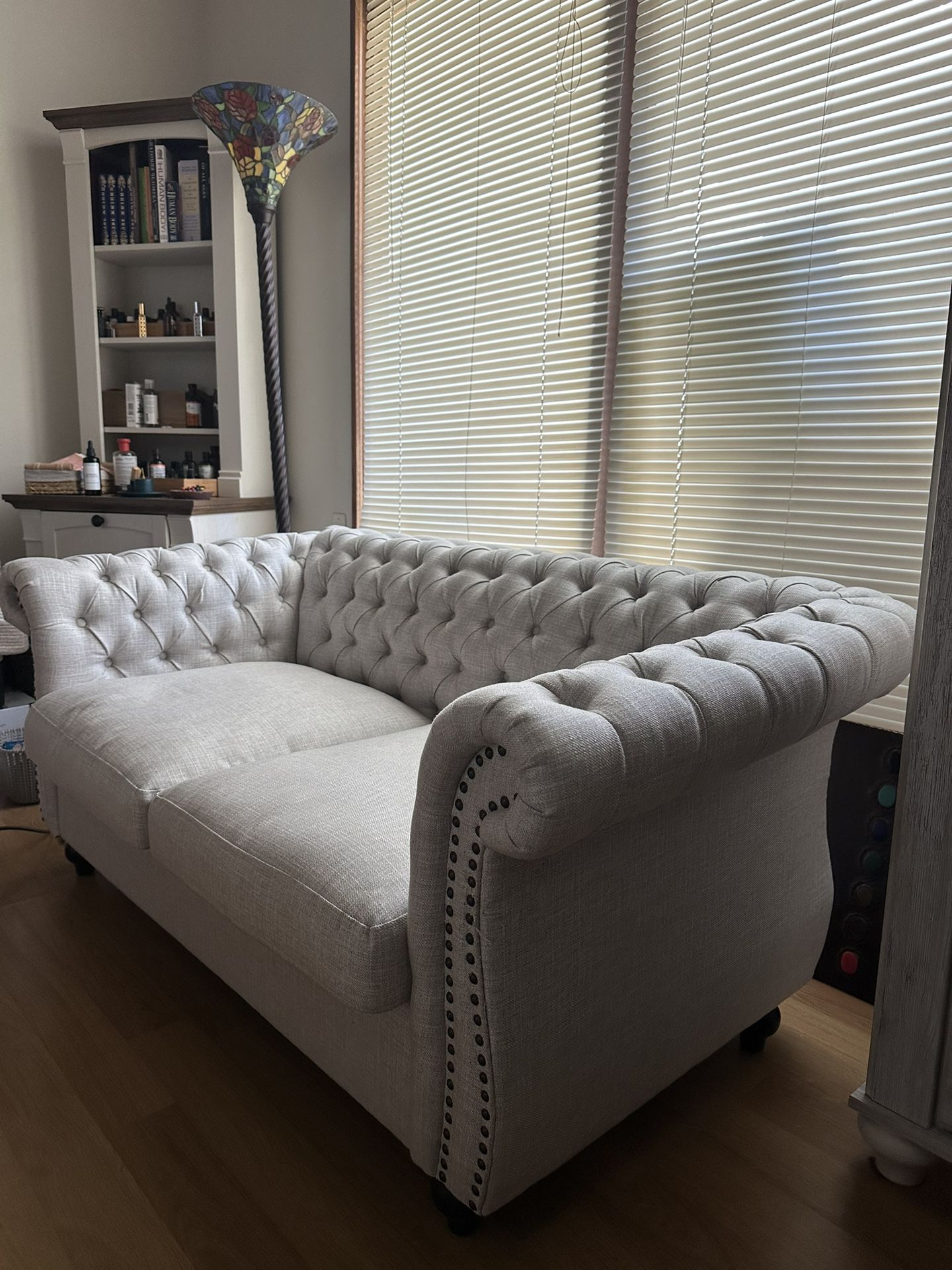 Elegant Chesterfield Loveseat 