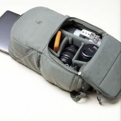 BREVITE CAMERA BACKPACK 