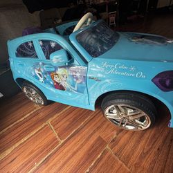 Elsa Toy Electric Car
