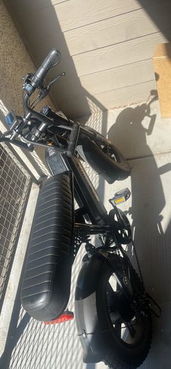 E-Skute Ebike 27-30 mph.