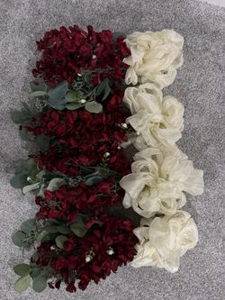 Aisle Decor