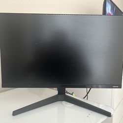 27 inches Samsung Monitor