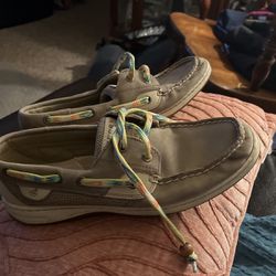 Woman’s SPERRY Leather Shoe Sz8.5