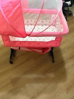 Next to Me Crib, Foldable Convertible Baby Bedside Crib