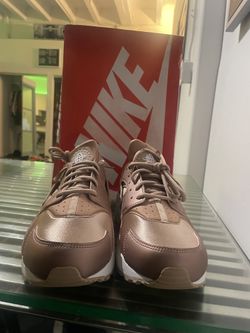 Nike Air Huarache Run Metallic Red Bronze (Women's) for Sale in