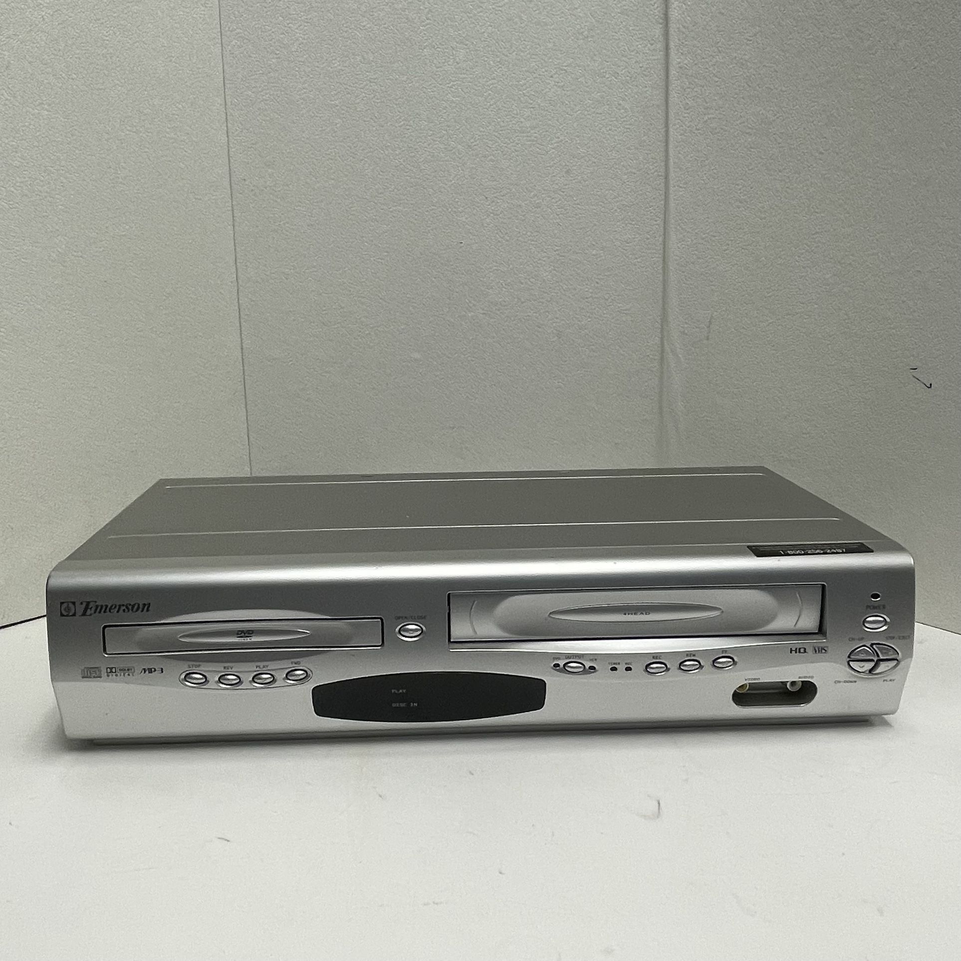 Emerson EWD2203 Video Cassette Recorder VCR/DVD Combo Player No Remote Tested
