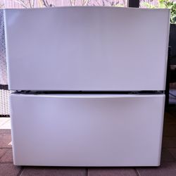  LG Washer & Dryer Pedestals