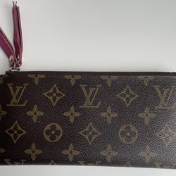 Louis Vuitton Leather Clutch Wallet Purse