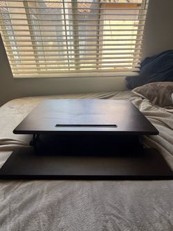 Airlift pro standing desk converter