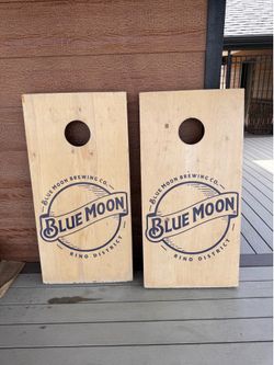 Blue Moon Cornhole